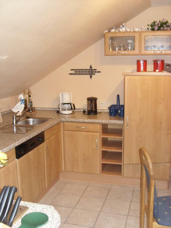 Fewo Moselblick Apartment Ernst Bagian luar foto